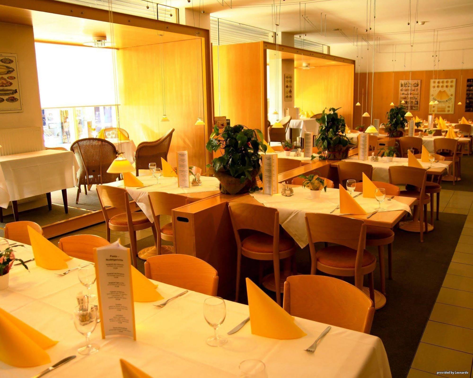 Hotel Sonne Lienz Restaurante foto
